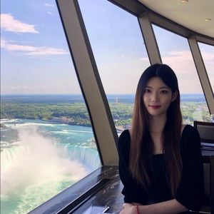 Meet your Posher, Harper